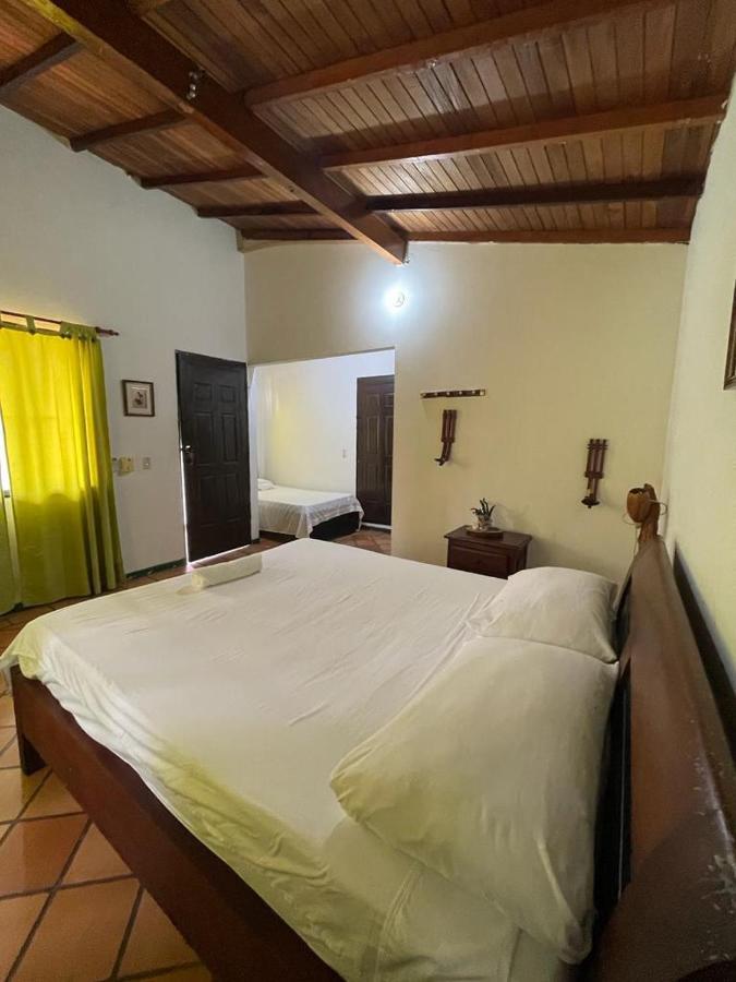 Hotel Candilejas Puerto Berrio Экстерьер фото